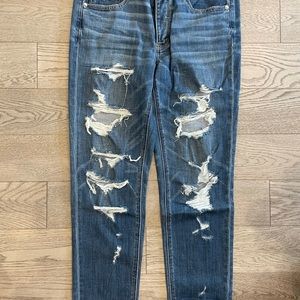 American Eagle Tomgirl Jeans